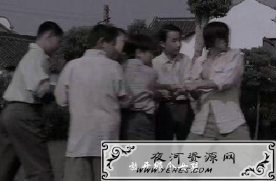 “放开那个女孩”是什么梗？