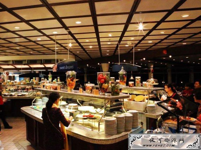 0元/位的自助餐，为何那么多人吃却吃不倒闭？"